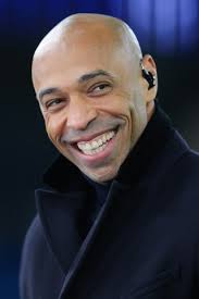 Voici 23 acteurs chauves et personnalités qui assument fièrement leur crâne  lisse