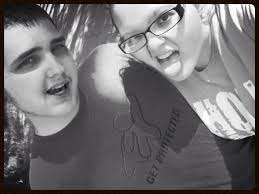 Brittany Blevins (@lala_its_britt)