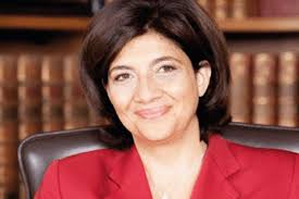 Christiane Feral-Schuhl élue présidente du Conseil national des barreaux