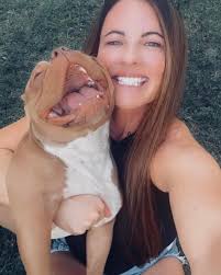 Lunch and a little puppy therapy is just what the doctor ordered! Share  pics of your pups! 🐶