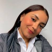 Yajaira Parra's Instagram, Twitter & Facebook