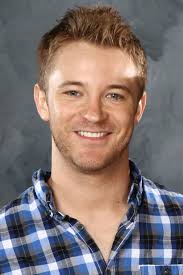 Jun 03, 2021 · da wird musik sein. Michael Welch Wikipedia