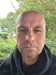 Good afternoon everyone. 👋 I may as well 'go 🧑‍🦲 with 🧑‍🦲 flow' And  become an 'anonymous participant'? 🧑‍🦲🤔 lol. 🤣 I am 54