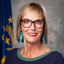 Suzanne Crouch (@lgsuzannecrouch) · Indianapolis, IN