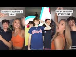 Tik Toks That Brought You Out Of The Friend Zone Youtube Tik tok queens sisters romentic videos 2021 latest new tik tok latest videos 2021.
