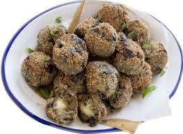 Les Boulettes D Aubergines Sont Une Preparation D Aubergines A Base D Aubergines Chapelure Oeuf Parmesan Herbes En 2020 Recette Facile Boulette Recettes De Cuisine