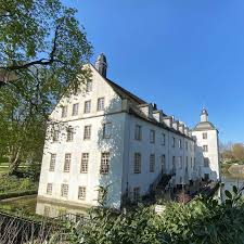Getraut wurde das paar nach informationen der bild am sonntag am 22. Traumhafte Hochzeit Im Schloss Borbeck In Essen Hochzeitslocation