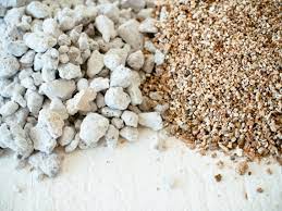 It's crucial to understand the differences between these two popular growing perlite and vermiculite are used to break apart compacted soil, increase water retention, and. Perlite Vs Vermiculite How And Why To Use Them Garden Betty