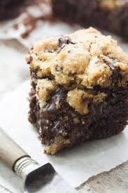 Brookie Mi Brownie Mi Cookie Cookies Et Biscuits Gourmandise Recette