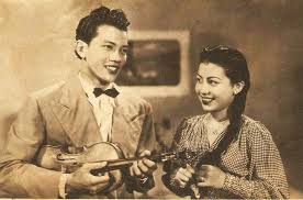 Selepas itu beliau menyambung pelajaran di sekolah francis light dan filem pertama lakonan p.ramlee adalah chinta pada tahun 1948 di mana beliau memegang watak sebagai penjahat dan penyanyi latar. Ini 5 Filem P Ramlee Yang Kini Tidak Ditayangkan Di Televisyen Atas Sebab Sebab Tertentu