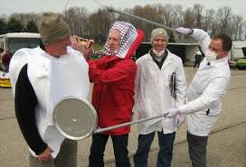 The Team Costumes Of The 2011 24 Hours Of Lemons Season Dental Halloween Ideas Team Costumes Dental Fun