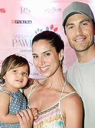 She is an actress and writer, known for act of valor (2012), rush hour 2 (2001) and without a trace (2002). Roselyn Sanchez I Want Sebella To Have A Brother People Com