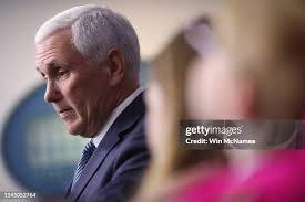 333 Sarah Pence Photos & High Res Pictures