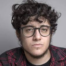 Oliver Nash: "El rechazo a los hombres trans es por medio de la  invisibilización"