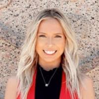 60+ "Chloé Hopkins" profiles