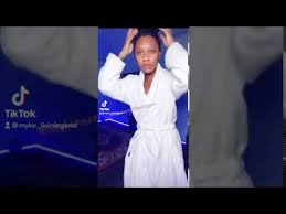 Santana slim has also started recording herself doing buss it challenge in a white bathrobe similar to others. Slim Santana Buss It Challenge Viral Tiktok Full Video Youtube