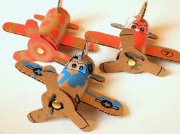 7 Make Cardboard Toilet Roll Planes Dusty Crophopper Skipper Klopapierrollen Basteln Bastelarbeiten Aus Papier Und Pappe Und Cooles Basteln Fur Kinder