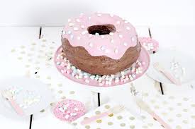 Ein hoch auf den gugelhupf! Ausgefallene Kuchen Rezepte Donut Torte Backen