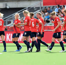 Lehrgänge in füssen | 22.08. Fussball Nationalmannschaft Norwegen Gleicht Spielerpramien Von Frauen Und Mannern An Welt