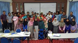 George town, pulau pinang, malaysia. Usm News Portal Pensyarah Usm Rungkai Manfaat Dan Ancaman Media Sosial Bersama Pelajar Pelajar Sekolah Menengah Di Pulau Pinang