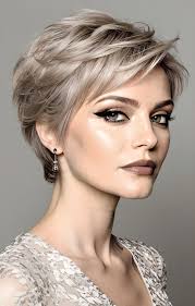 12 The Best Haircut for Frizzy Hair 👇👇✂️❤️