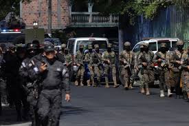 Stad in El Salvador omsingeld door 10.000 soldaten in strijd tegen bendes |  De Morgen