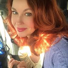 Betty Raphael's Instagram, Twitter & Facebook