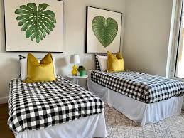 Here are my suggestions for pairing the right accent color with each of. Design Recipes 10 Tips For Using Black And White