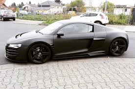 It is made by welly and is 1:24 scale (approx. Body Shop Audi R8 Hummer H2 Vermietung Tel 06134 270 93 55