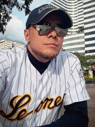 La camisa de los Gloriosos se usa tooodo el año 💪🏼🦁👑💯😎 así que d...