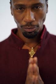 Leon Gay's Instagram, Twitter & Facebook