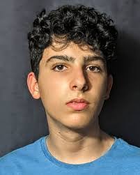 Ian Meadows's Instagram, Twitter & Facebook