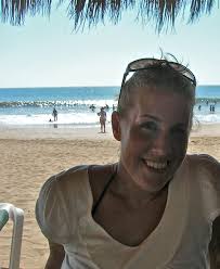 Kendra Elliott's Instagram, Twitter & Facebook