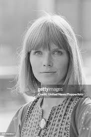 487 Janet Key Photos & High Res Pictures