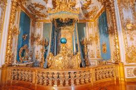 In summer the skies are blue, trains are full, the fountains shoot water high into the air and the palace seems to glimmer in the sun. Exploring Herrenchiemsee Palace The Grandest Palace In Germany Hand Luggage Only Travel Food Photography Blog