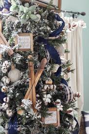 Christmas Tree Ribbon Cascading Down The Tree In 2021 Blue Christmas Decor Farmhouse Christmas Tree Black Christmas Trees