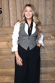 Any time is the right time to watch a horror movie. Netflix Casts Blake Lively In Psychological Thriller We Used To Live Here Based On Creepy Reddit