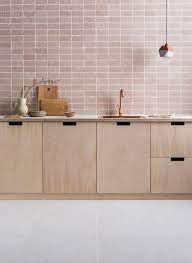 Modern kitchens with a large number of glossy surfaces always look beautiful and festive. 62 Tiled Splashbacks You Shouldn T Be Afraid To Use In 2019 Verity Jayne Modern Kitchen Backsplash Kitchen Interior Interior