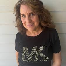 What are the dimensions of the Philips Essential HD9200 air fryer basket?