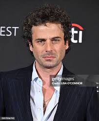 182 Lisa Kirby Photos & High Res Pictures