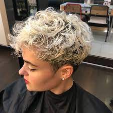 26 Blonde Curly Pixie Short Hair Styles Pixie Curly Pixie Haircuts Curly Pixie Hairstyles