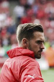 How Much I Love This Man Ramsey Hairstyle Ramsey Soccer Guys