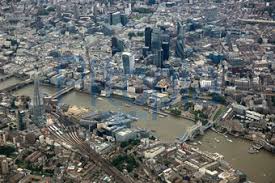 Argent, ein kreuz gules ). Bildagentur Pitopia Bilddetails London Von Oben Markus Mainka Bild 1850398 Luftbild London Luftaufnahme Panorama Themse Thames Fluss Von Oben Brucke Tower Bridge England Stadt Grossbritannien Uk Tower Of London Banken