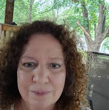 Which is better for school resources, DE or PA? I'm located in Delaware  County, and there aren't many resources. I was thinking of moving to  Newport, DE. Any advice?