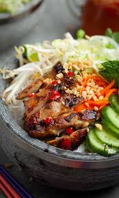 Bun Ga Nuong Recipe Vermicelli Noodle Bowl With Vietnamese Lemongrass Chicken Recipe Lemongrass Chicken Recipe Chicken Dishes For Dinner Lemon Grass Chicken