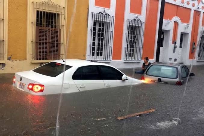 Resultado de imagen de inundaciones mazatlan centro historico"