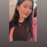 Andrea Samayoa's Instagram, Twitter & Facebook