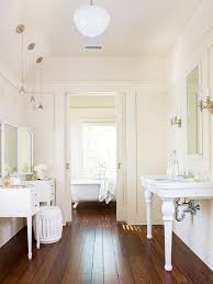 Beadboard sono tornati, e più alla moda che mai! Beaded Board Bathrooms Better Homes Gardens