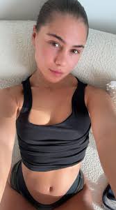 Sending suprise videos to everyone who taps “❤️” (not joking 😋)