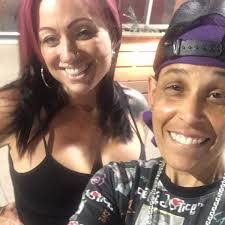 Maribeth Wilcox's Instagram, Twitter & Facebook